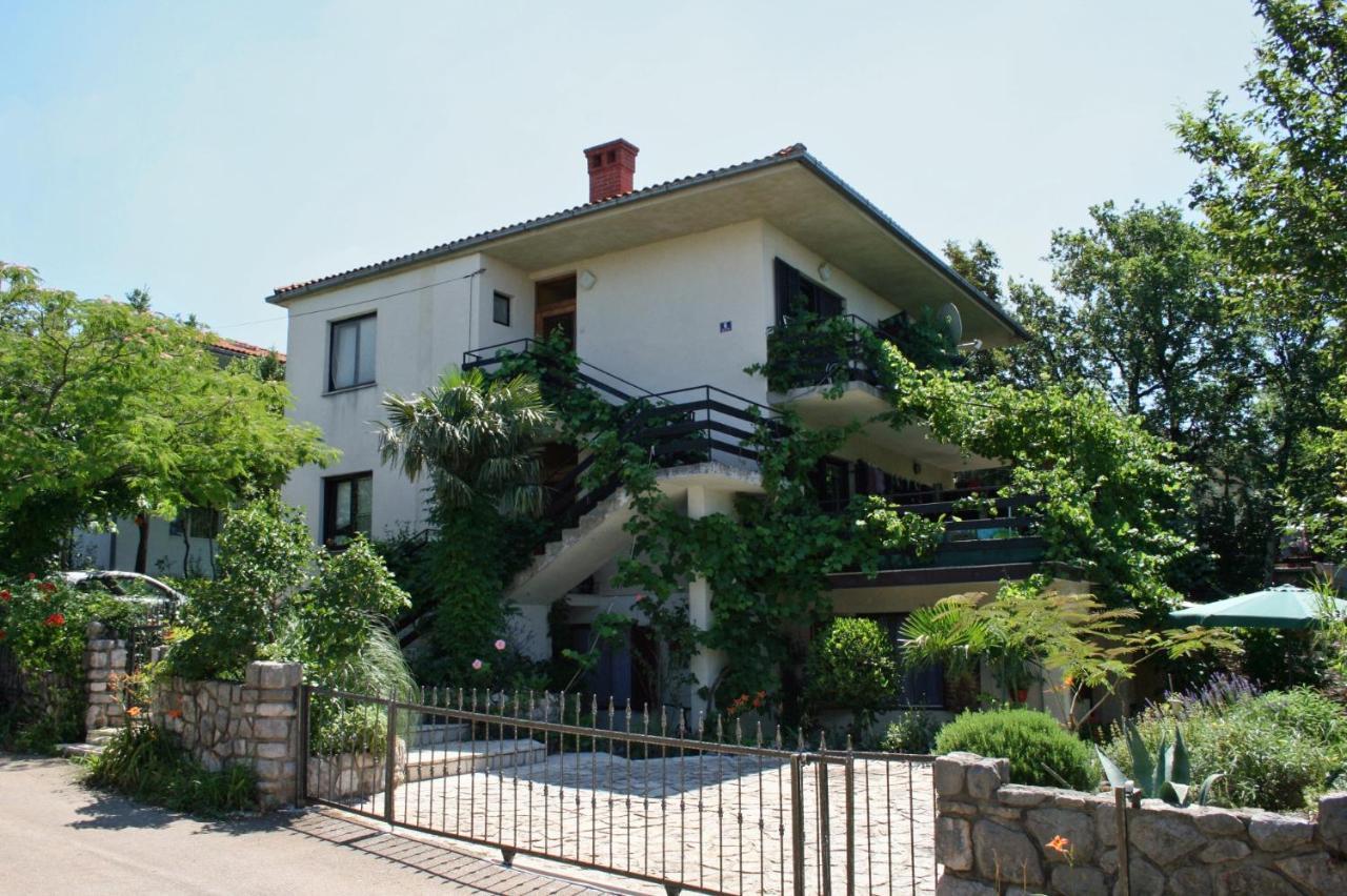 Apartment Jadranovo 5533A Exterior photo